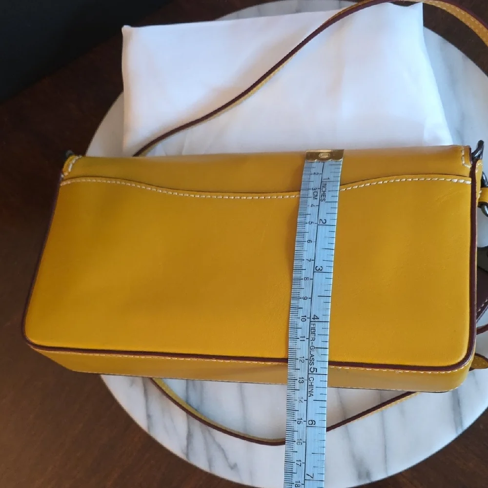 Coach 1941 Dinky Glovetanned Leather, Antique Black Hadware, Includes Dusty! - Picture 9 of 17